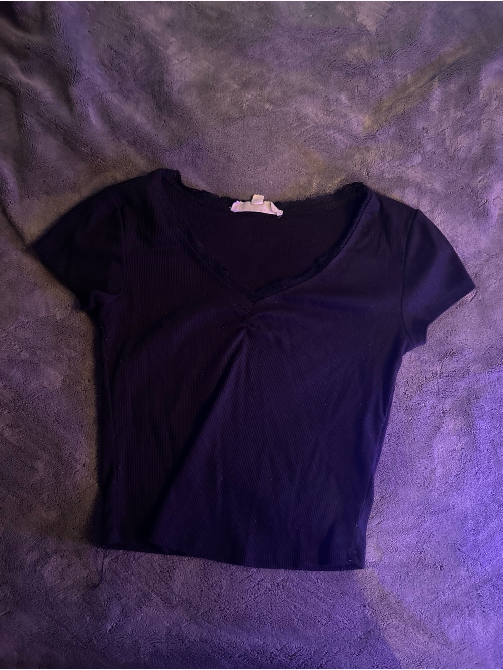 Women’s Black Short Sleeve Scoop/V-Neck crop top